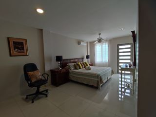 Foto 14 de casa en urbanización de venta en manta zona sur