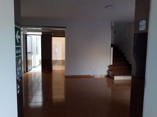 Foto 6 de Casa en Venta - Urb. Santa Beatriz, Cercado de Lima