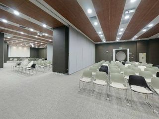 Edificio Lima Center - Oficina 100% implementada - 230 m2.