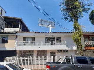 CASA EXTERNA EN VENTA  GRAN LIMONAR