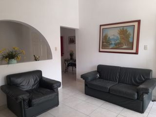 CASA EXTERNA EN VENTA  GRAN LIMONAR