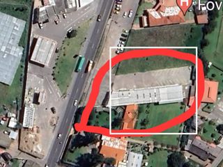 Foto 11 de DE OPORTUNIDAD VENTA O ARRIENDO BODEGAS COMERCIALES EN YARUQUI SOBRE LA E-35