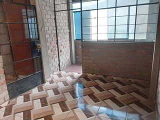 Foto 4 de VENTA CASA TORNAMEZA HUAROCHIRI
