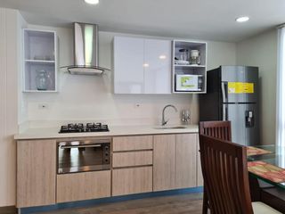 Foto 5 de Apartamento amoblado calle 100 por meses