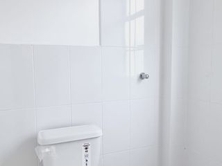 Foto 12 de Venta de preciosa casa diseño moderno en Etapa Brisana - Urb Casalaguna/ km 12 av. León Febres Cordero.