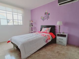 Foto 23 de Venta de preciosa casa diseño moderno en Etapa Brisana - Urb Casalaguna/ km 12 av. León Febres Cordero.