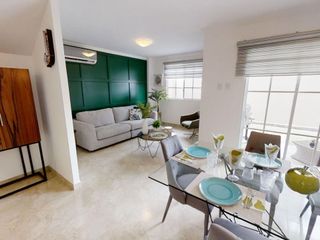 Foto 4 de Venta de preciosa casa diseño moderno en Etapa Brisana - Urb Casalaguna/ km 12 av. León Febres Cordero.