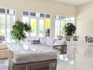 Foto 31 de Venta de preciosa casa diseño moderno en Etapa Brisana - Urb Casalaguna/ km 12 av. León Febres Cordero.