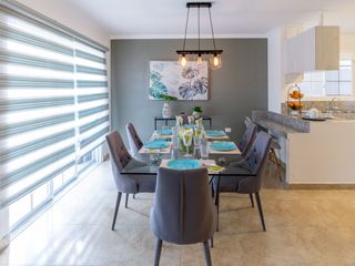 Foto 7 de Venta de preciosa casa diseño moderno en Etapa Brisana - Urb Casalaguna/ km 12 av. León Febres Cordero.