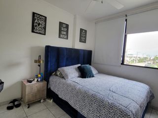 Foto 40 de En venta lujosa y moderna casa en Bouganville, via a Samborondon
