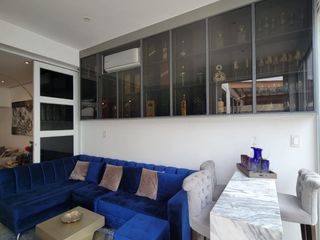 Foto 50 de En venta lujosa y moderna casa en Bouganville, via a Samborondon