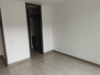 Foto 8 de OPORTUNIDAD VENDEMOS ESPECTACULAR APARTAESTUDIO COLINA