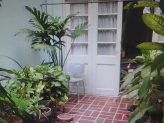 VENTA CASA DOS PLANTAS 290 MTS-OPCION DE LOCAL COMERCIAL