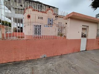 Foto 3 de CASA DE VENTA, CENTRO SUR , DE GUAYAQUIL