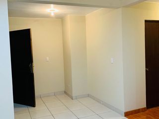 Foto 4 de SE VENDE DEPARTAMENTO 2DO PISO - SANTA ANITA