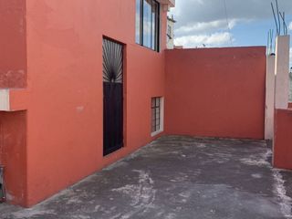 Foto 12 de EXCELENTE PRECIO EN VENTA CASA RENTERA SECTOR EL RECREO SUR DE QUITO