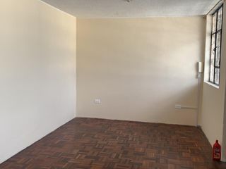 Foto 4 de EXCELENTE PRECIO EN VENTA CASA RENTERA SECTOR EL RECREO SUR DE QUITO