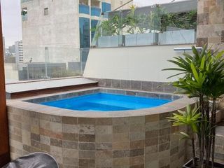 Vendo espectacular duplex de 309 m2, con vista al mar en Miraflores - 4 Dorm. , 2 terrazas, Jacuzzi, etc.