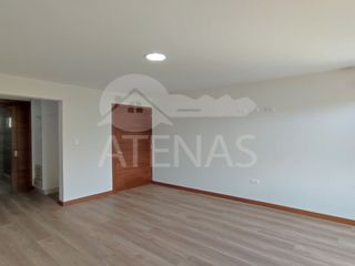 Foto 8 de CASA EN RENTA, CON 2 PARQUEOS, BAÑOS - CANCHAS SUAREZ