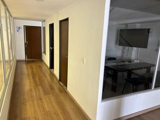 LOCAL COMERCIAL EN ARRIENDO SOBRE LA AVENIDA SANTANDER EN MANIZALES