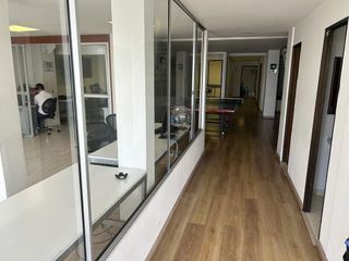 LOCAL COMERCIAL EN ARRIENDO SOBRE LA AVENIDA SANTANDER EN MANIZALES