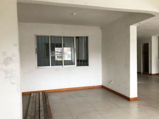 PR15855 Casa comercial en arriendo en el sector La America, Medellin