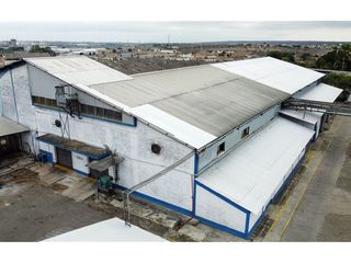 Foto 5 de bodegas de alquiler en la via  manta Montecristi