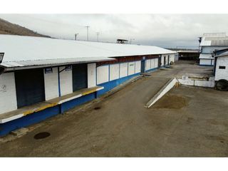 Foto 6 de bodegas de alquiler en la via  manta Montecristi