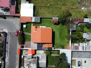 Casa de venta en Armenia de 4 dormitorios Valle de los chillos Ecuador