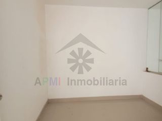 VENTA DE CASA AL FRENTE DE LA UNIVERSIDAD CESAR VALLEJO EN CHICLAYO