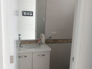 Foto 4 de VENDO EXCLENTE CASA EN QUINTA PRIVADA EN YANAHUARA