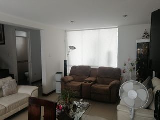 Foto 8 de VENDO EXCLENTE CASA EN QUINTA PRIVADA EN YANAHUARA