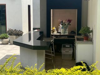 Foto 14 de VENDO LINDA CASA, SUPER PRECIO!, AV LAGUNA GRANDE, LA MOLINA