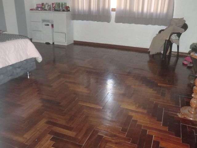 Ocasión, venta de casa amplísima en excelente ubicación !!