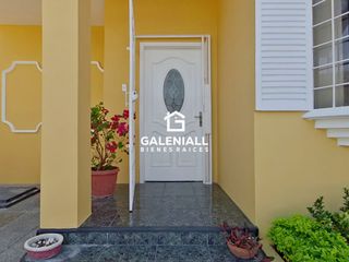 Foto 2 de Esta Casa en Venta en Guayacanes es el Hogar que Tu Familia Merece. ¡Conócela Ahora!