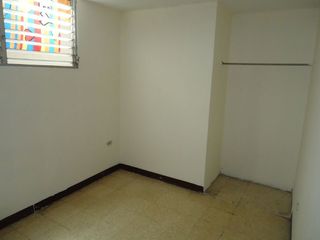Foto 6 de EN VENTA EDIFICIO RENTERO EN CALLES CARCHI Y CAMILO DESTRUGE