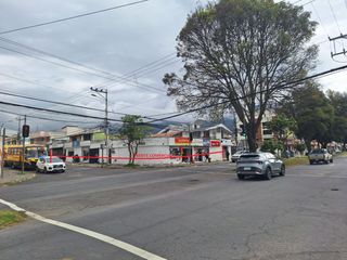 Foto 1 de VENTA PROPIEDAD COMERCIAL AV. DEL MAESTRO (ESQUINERA)