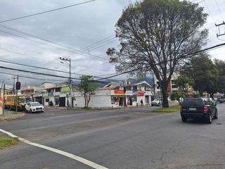 Foto 2 de VENTA PROPIEDAD COMERCIAL AV. DEL MAESTRO (ESQUINERA)