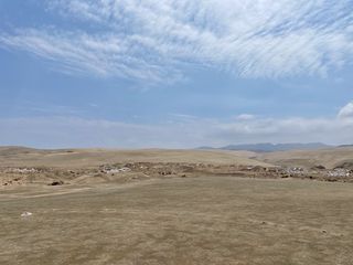 Foto 3 de Venta de Terreno con potencial de desarrollo Distrito de Asia Km 115