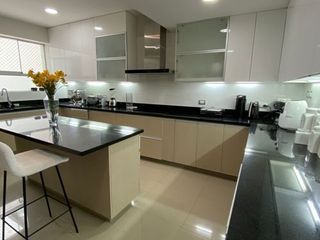 Foto 7 de ALQUILO LINDO  DPTO MIRAFLORES MALECÓN BALTA CUADRA 8 PISO 15,  3 DORM,3 COCH, $2300