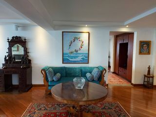 Departamento de Alquiler en Av. Gonzalez Suarez, Centro Norte de Quito