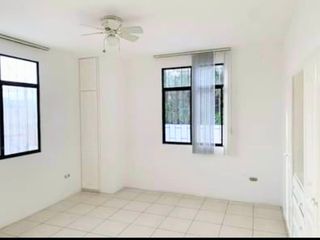 Foto 7 de CASA RENTERA  DE  VENTA EN MANTA CERCA A UNIVERSIDAD
