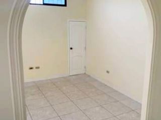 Foto 5 de CASA RENTERA  DE  VENTA EN MANTA CERCA A UNIVERSIDAD