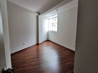 Foto 12 de HERMOSO DEPARTAMENTO BIEN UBICADO EN LA MOLINA