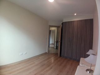 Foto 8 de En venta departamento La Magdalena Sur de Quito
