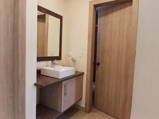 Foto 10 de En venta departamento La Magdalena Sur de Quito