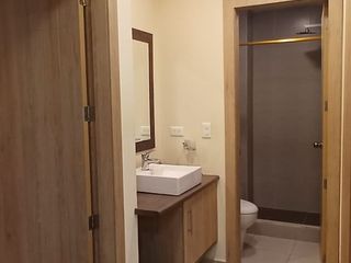 Foto 12 de En venta departamento La Magdalena Sur de Quito