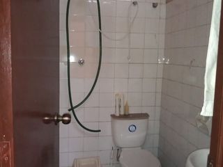 Foto 3 de OCASION ,DEPARTAMENTO EN ZONA COMERCIAL CERCA  AL DAMERO DE GAMARRA