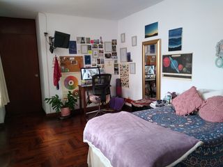 Foto 12 de SURCO VENTA 1ER PISO (NO TIENE AIRES) 230 M2 3 DORM TERRAZA + JARDIN  + 1 COCHERA