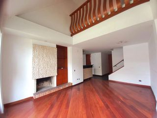 CASA EN VENTA EN PUENTE LARGO BOGOTA